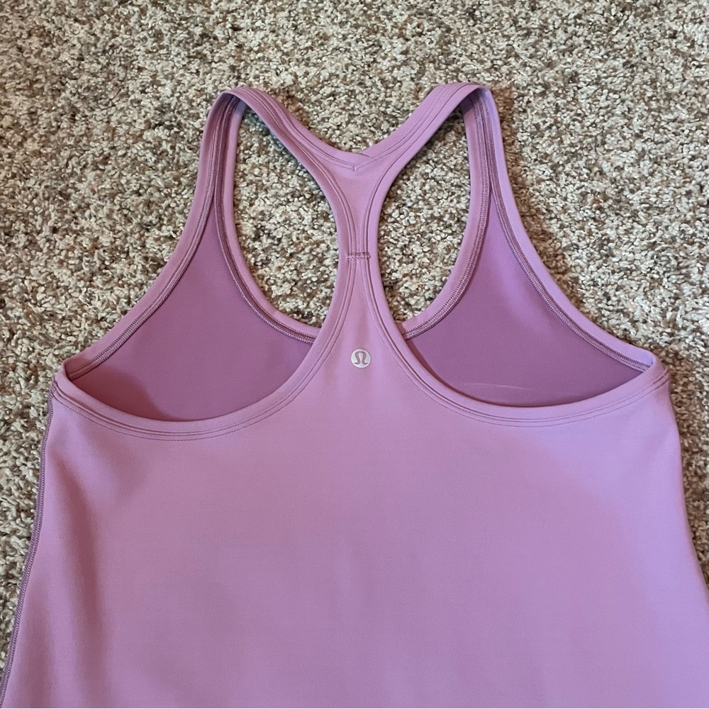 Lululemon Racerback Tank Top Purple Lilac Womens Size 8 Yoga Activewear - Picture 8 of 8